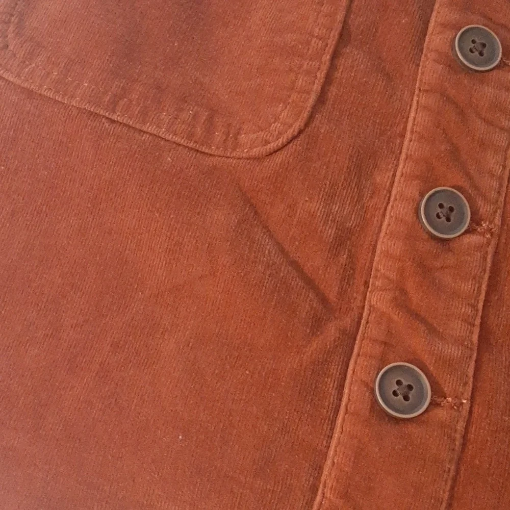 SO Girls Size 16 Corduroy skirt. Burnt‎ Orange, NWOT. Waist sinches to fit.